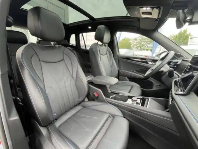 Volkswagen Tiguan 1.5 etsi 150ch dsg7 — photo 10