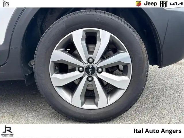 Kia Stonic 1.0 t-gdi 100ch active dct7 — photo 11