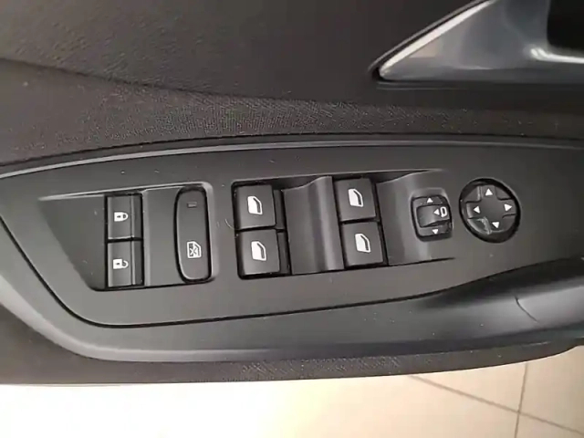 Peugeot 308 sw bluehdi 130ch s&amp;s eat8 — photo 20