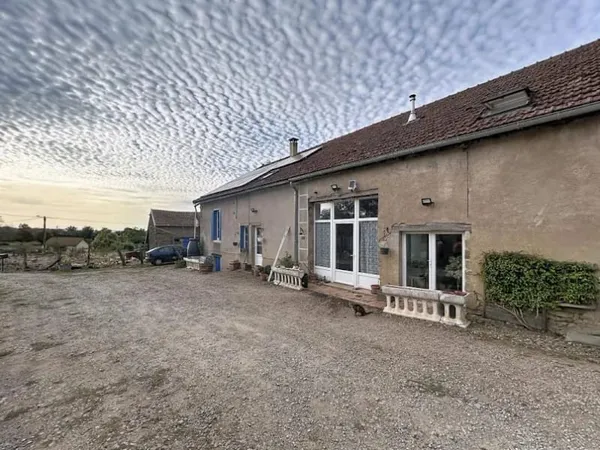 Maison 7 pièces 225 m²