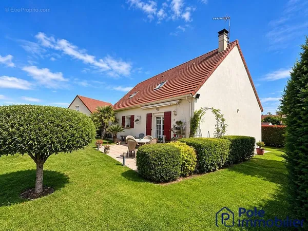 Maison 5 pièces 120 m²