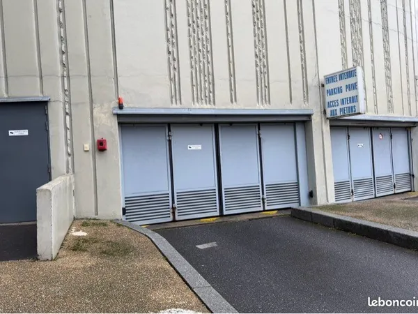 Parking sous terrain sécurisé