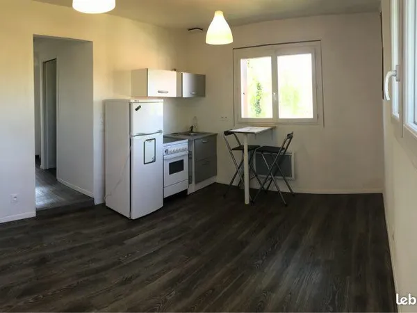 Appartement T2 de 32m2 proche du centre de Léognan