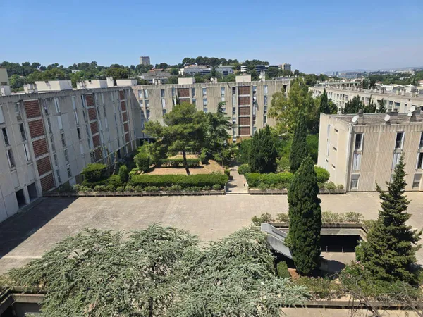 Appartement 4 pièces 76 m²