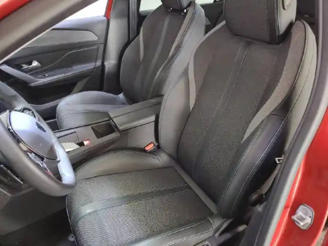 Peugeot 308 puretech 130ch s&amp;s eat8 — photo 11