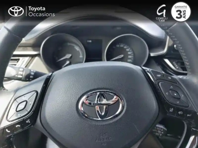 Toyota C-Hr 2.0 hybride 184ch design ultimate e-cvt — photo 13