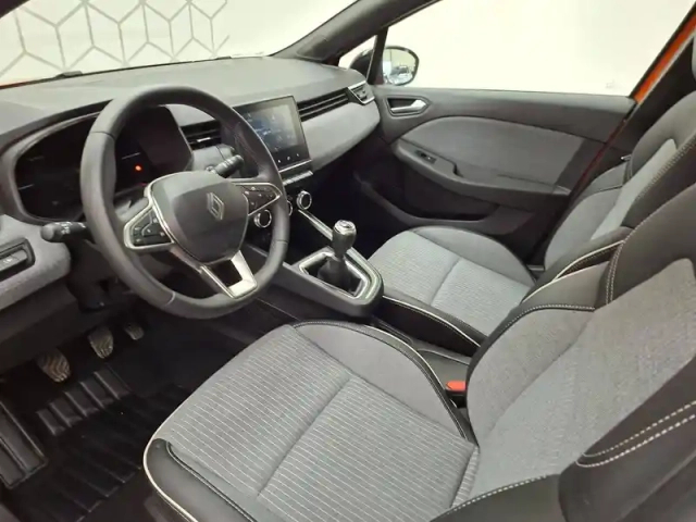 Renault Clio tce 90 ch gsr2 — photo 35