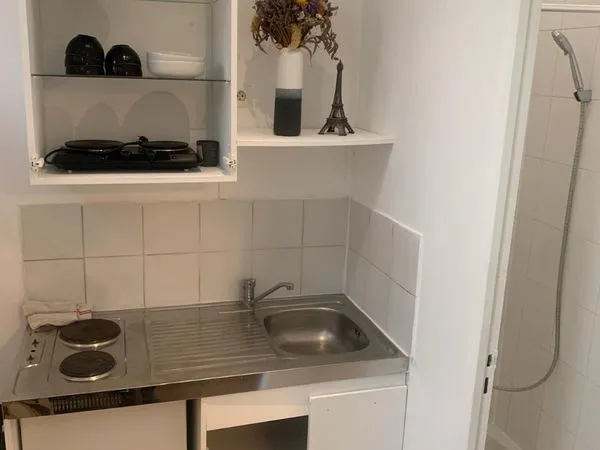 Studio 18 m² à louer - 680 HC
