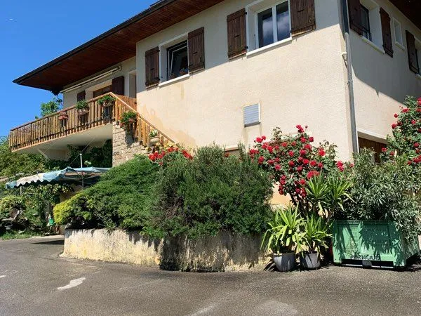 Maison à louer seul à la campagne