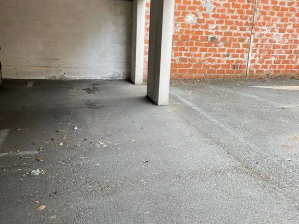 Garage et parking Location Bordeaux 85€