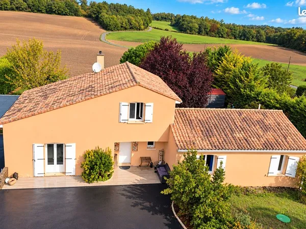 Maison 5 pièces 164 m²