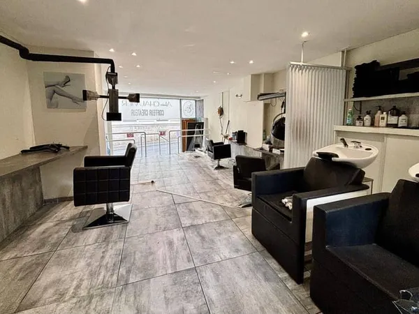 Local commercial 54 m²