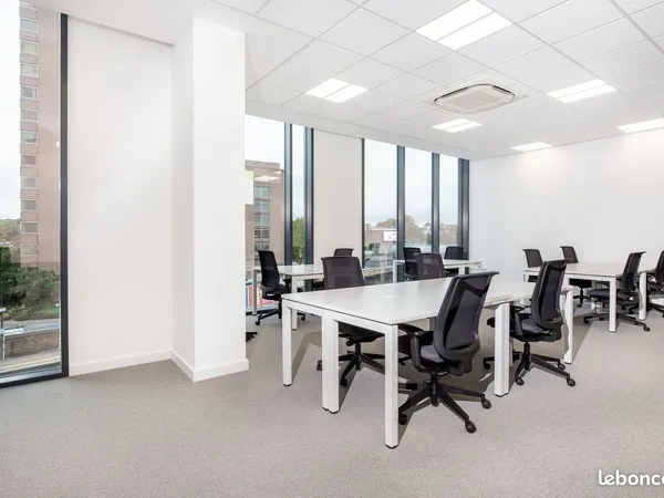 Location d'espace de bureau au design magnifique pour 15 personnes à Montpellier, La Halle Nova Mont