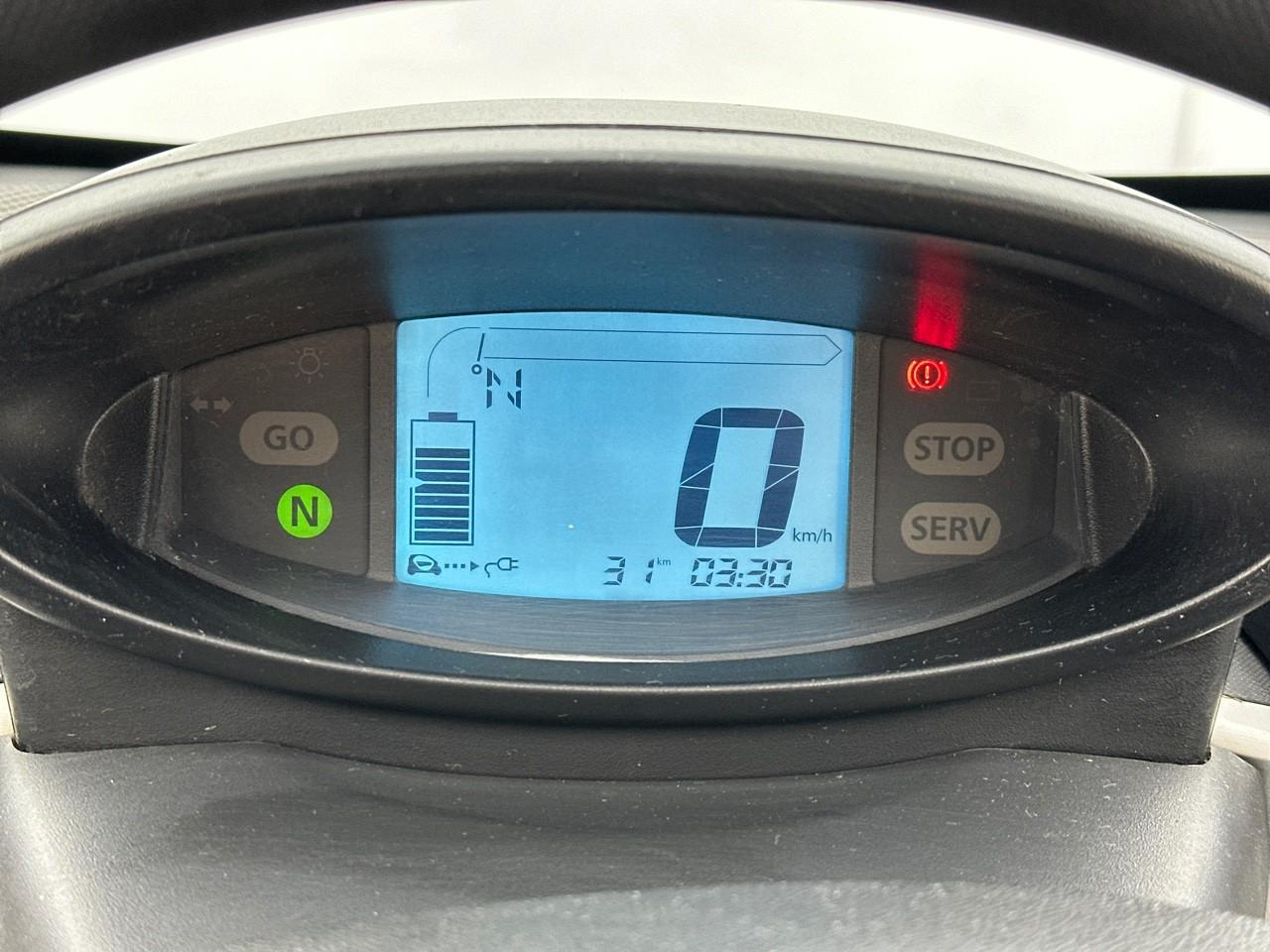 Renault Twizy intens 45 — photo 10