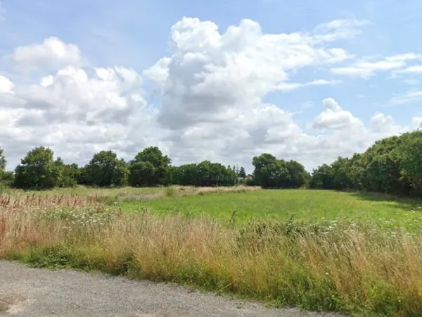 Terrain 258 m²