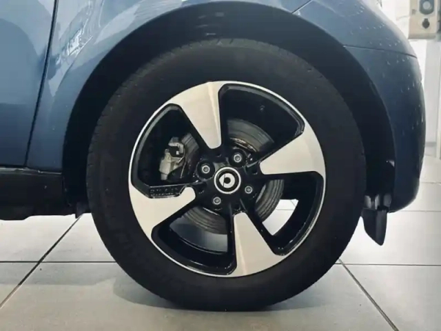 Smart Fortwo electric drive / eq (453.391) — photo 9