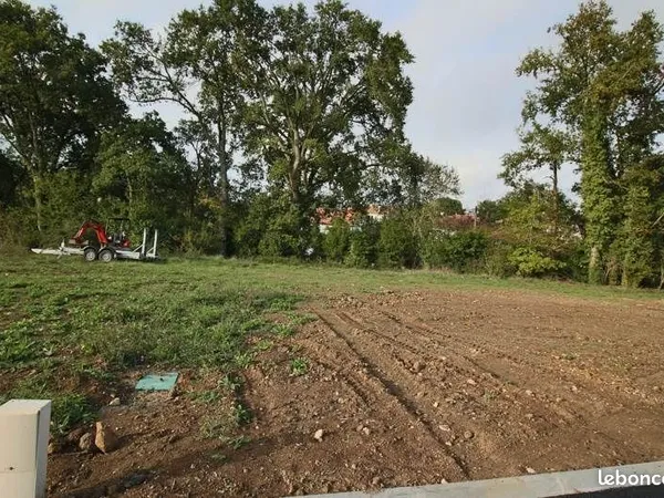 Terrain 648 m² Saint Benoit