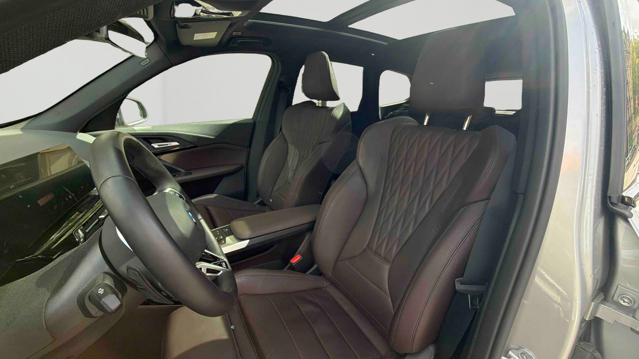 BMW X1 xDrive 25e 245ch DKG7 — photo 11