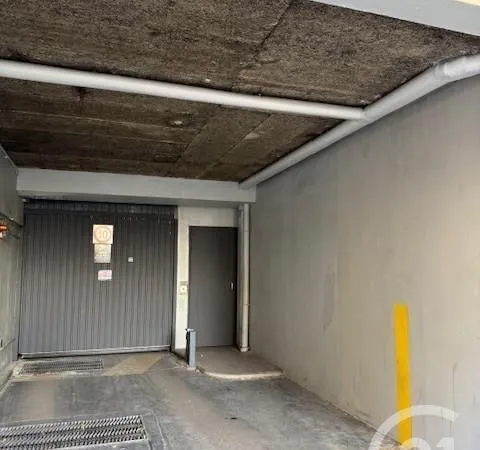 Parking 11 m²