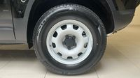 Land-Rover Defender 90 3.0 D200 Hard Top S — photo 32