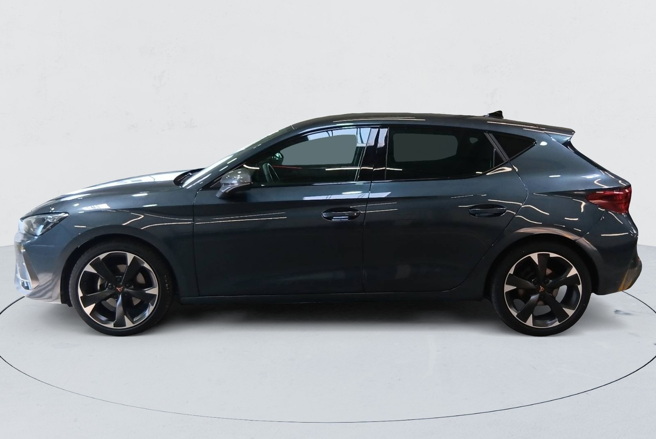Cupra Leon — photo 2