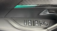 Peugeot 2008 1.5 BlueHDi 130ch S&S Allure EAT8 7cv — photo 29
