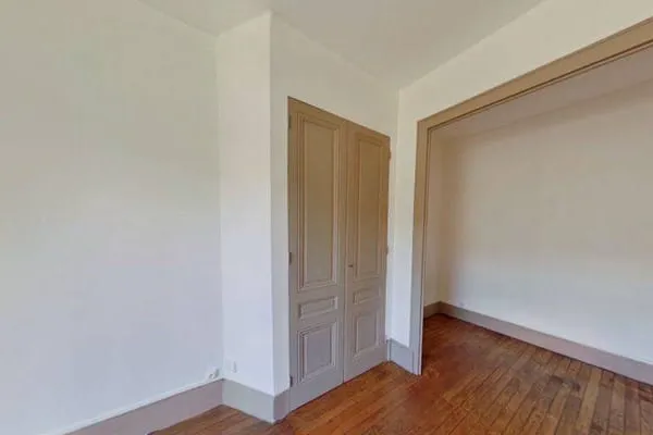 Studio 1 pièce 36 m²