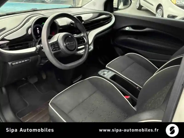 Fiat 500 e 95 ch — photo 38
