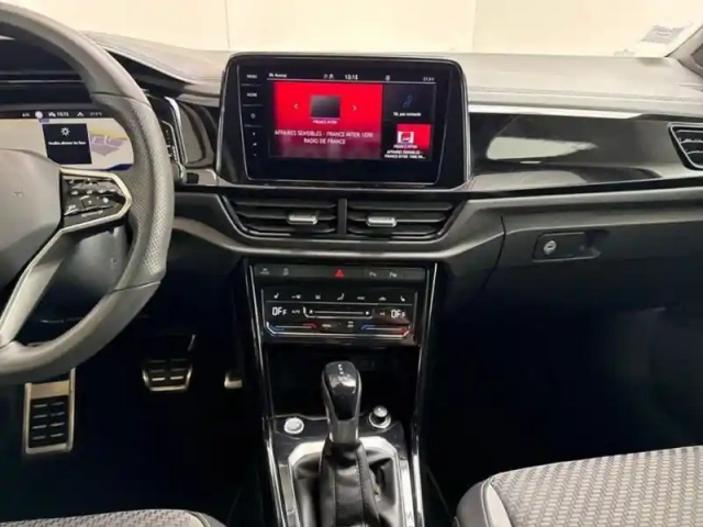 Volkswagen T-Roc cabriolet 1.5 tsi evo 150 start/stop dsg7 r-line — photo 10