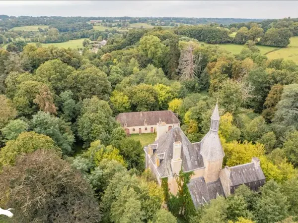 Maison 11 pièces 600 m²
