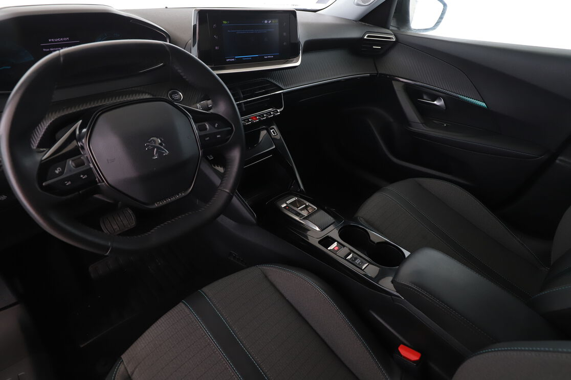 Peugeot 2008 Electrique Allure 50 kWh — photo 10
