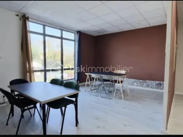 Local 1 pièce 15 m²
