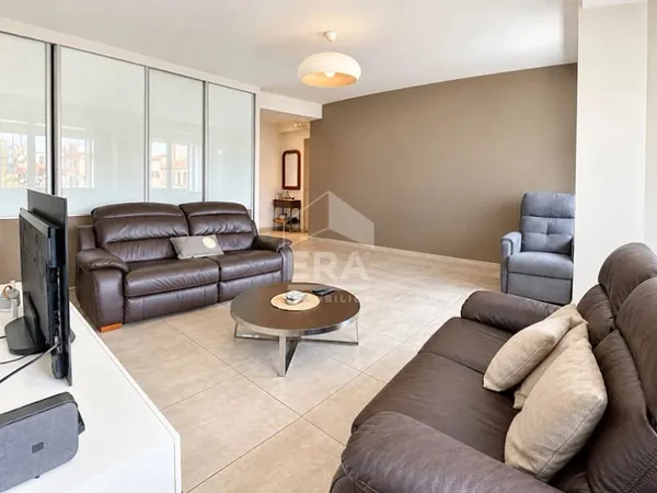 Appartement 4 pièces 100 m²
