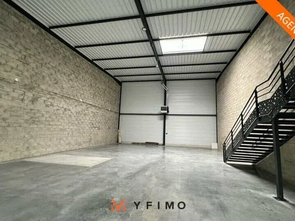 Local d'activité 370 m²