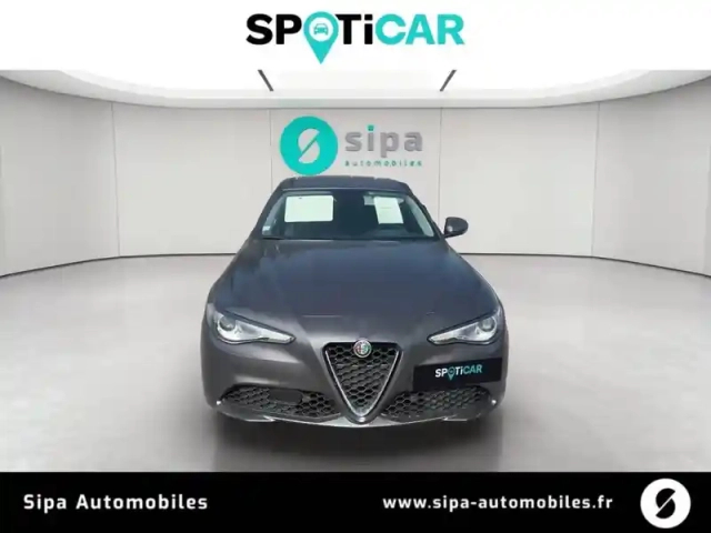 Alfa Romeo Giulia 2.2 160 ch at8 — photo 8