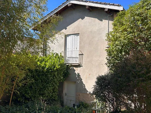 Petite maison de village F3 à Dardilly