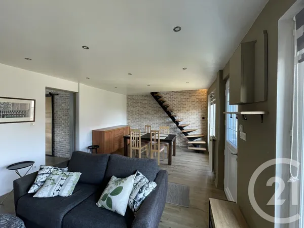 Maison 2 pièces 55 m²