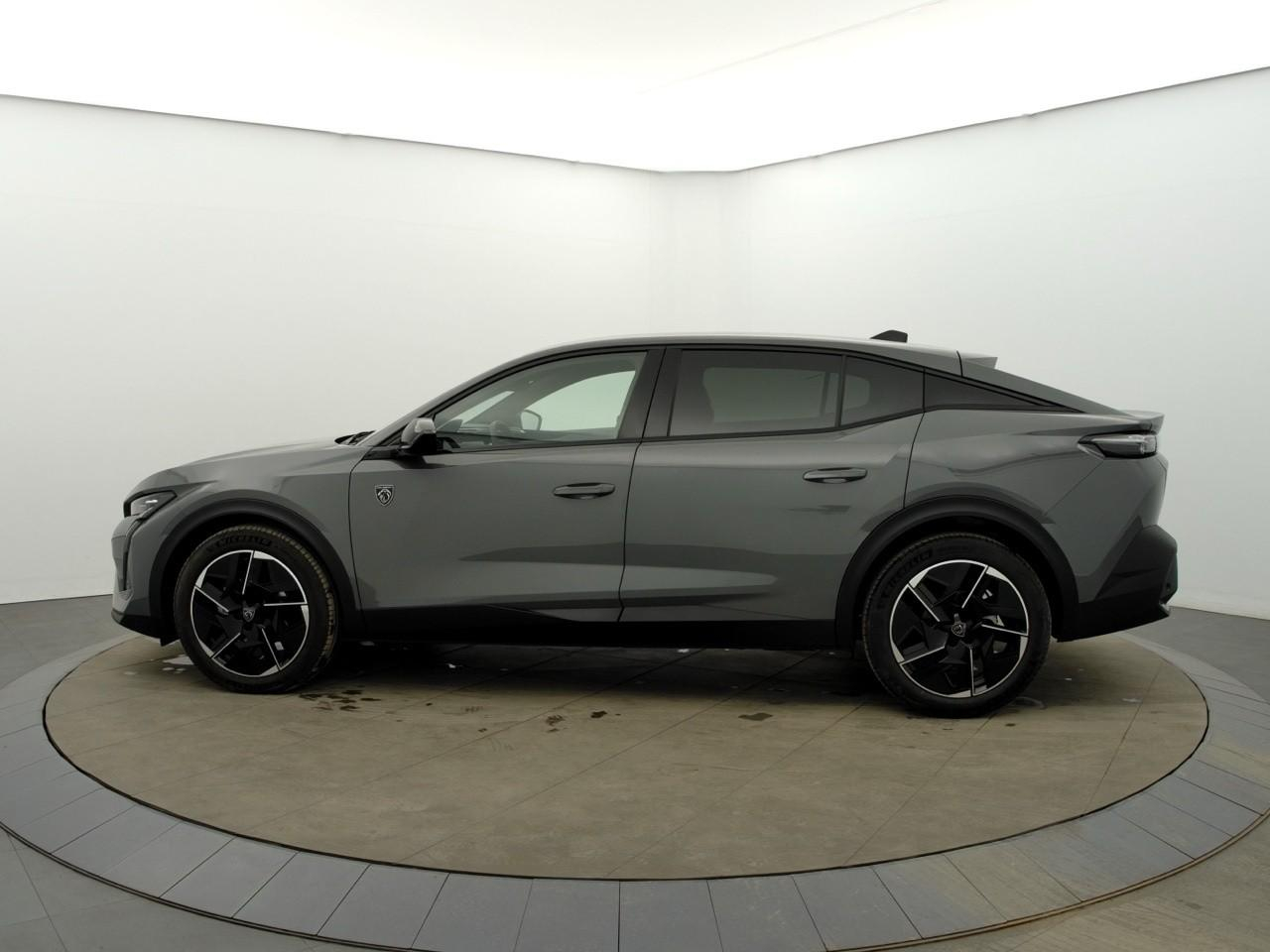 Peugeot 408 hybrid 145 e-dcs6 gt — photo 2