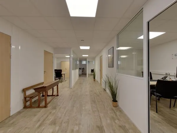 Local commercial 135 m²