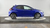 Toyota Yaris 116h Design 5p MY22 — photo 4