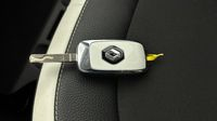 Renault Twingo 1.0 SCe 65ch Urban Night — photo 16