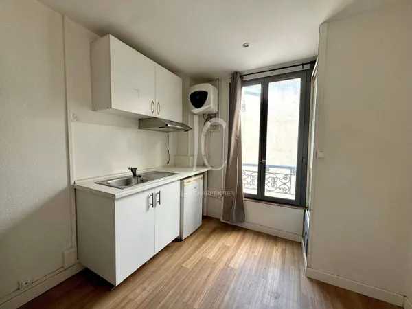 Appartement 1 pièce 9 m²