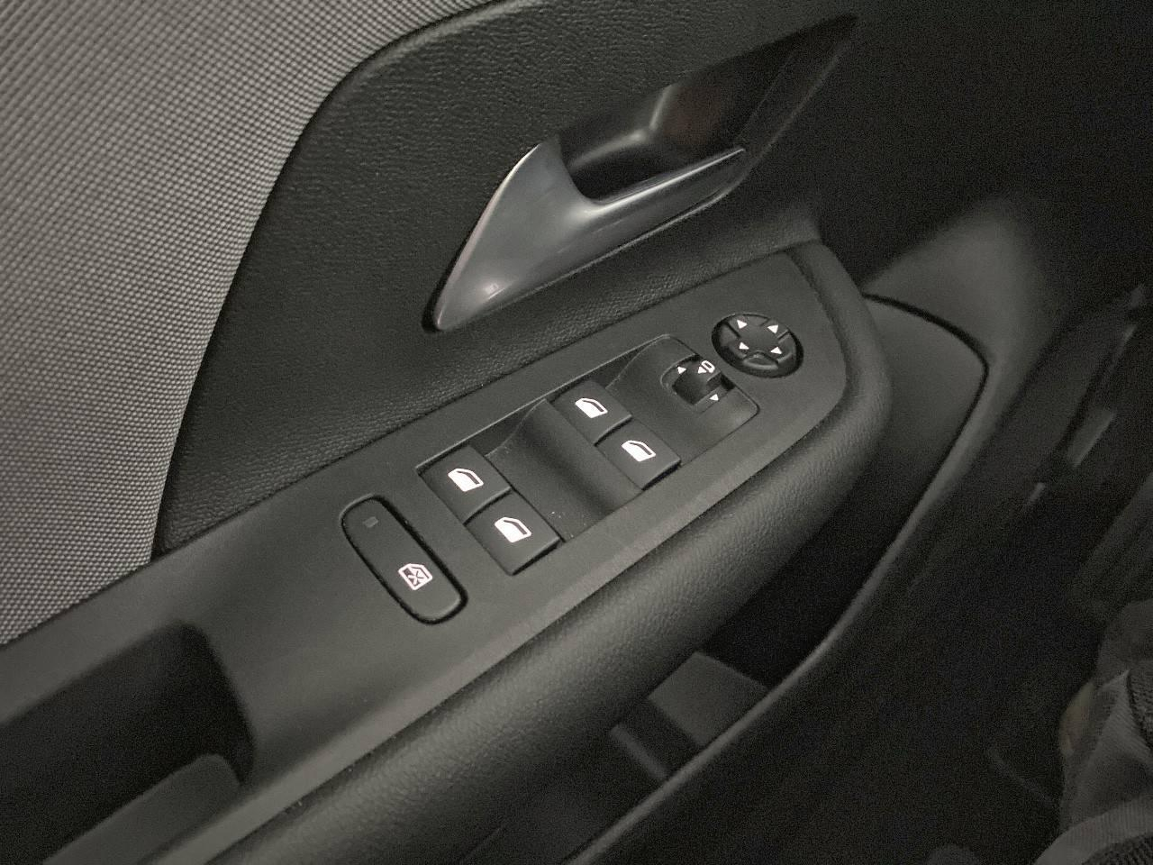 Opel Mokka electrique 156 ch & batterie 54 kwh edition — photo 20