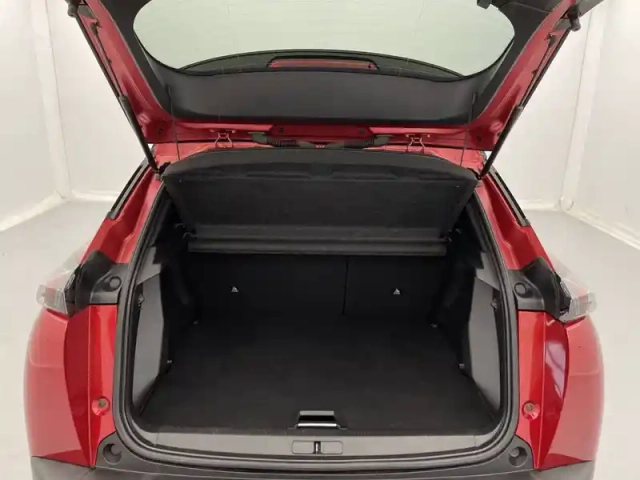 Peugeot 2008 puretech 130 s&amp;s eat8 — photo 13