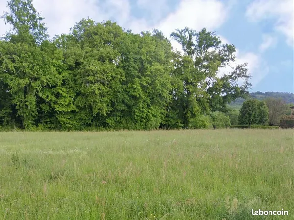 Terrain 1 900 m² Marquay