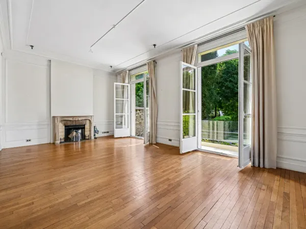 Hôtel particulier avec jardin, terrasse et espace bien-être - Neuilly-sur-Seine Saussaye/Perronet