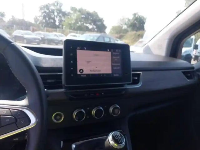 Renault Kangoo blue dci 115 — photo 14