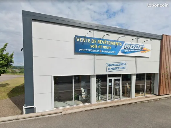 Local commercial 314 m²