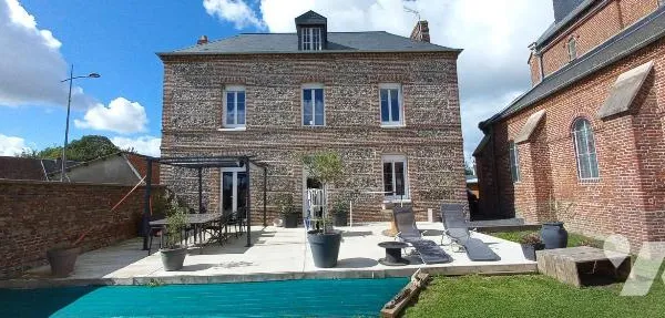 Maison 6 pièces 157 m²