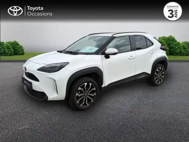 Toyota Yaris cross 116h design awd-i my22
